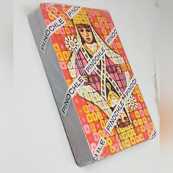 Merrigold Press pinochle playing cards New - Picture 2 of 3